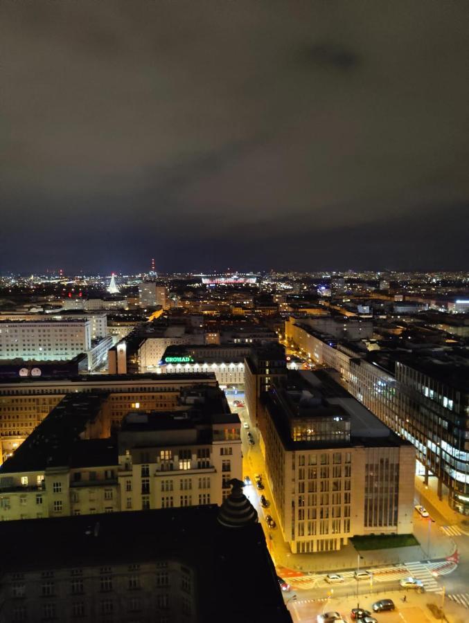 23Rd Floor 3Br Apt With Views Of Warszawa Eksteriør bilde