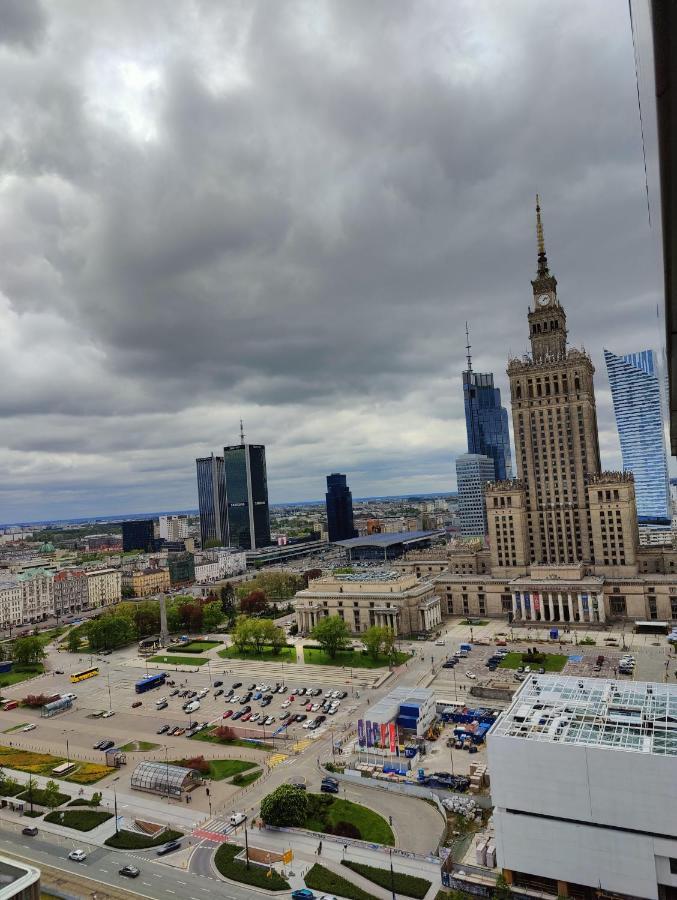 23Rd Floor 3Br Apt With Views Of Warszawa Eksteriør bilde